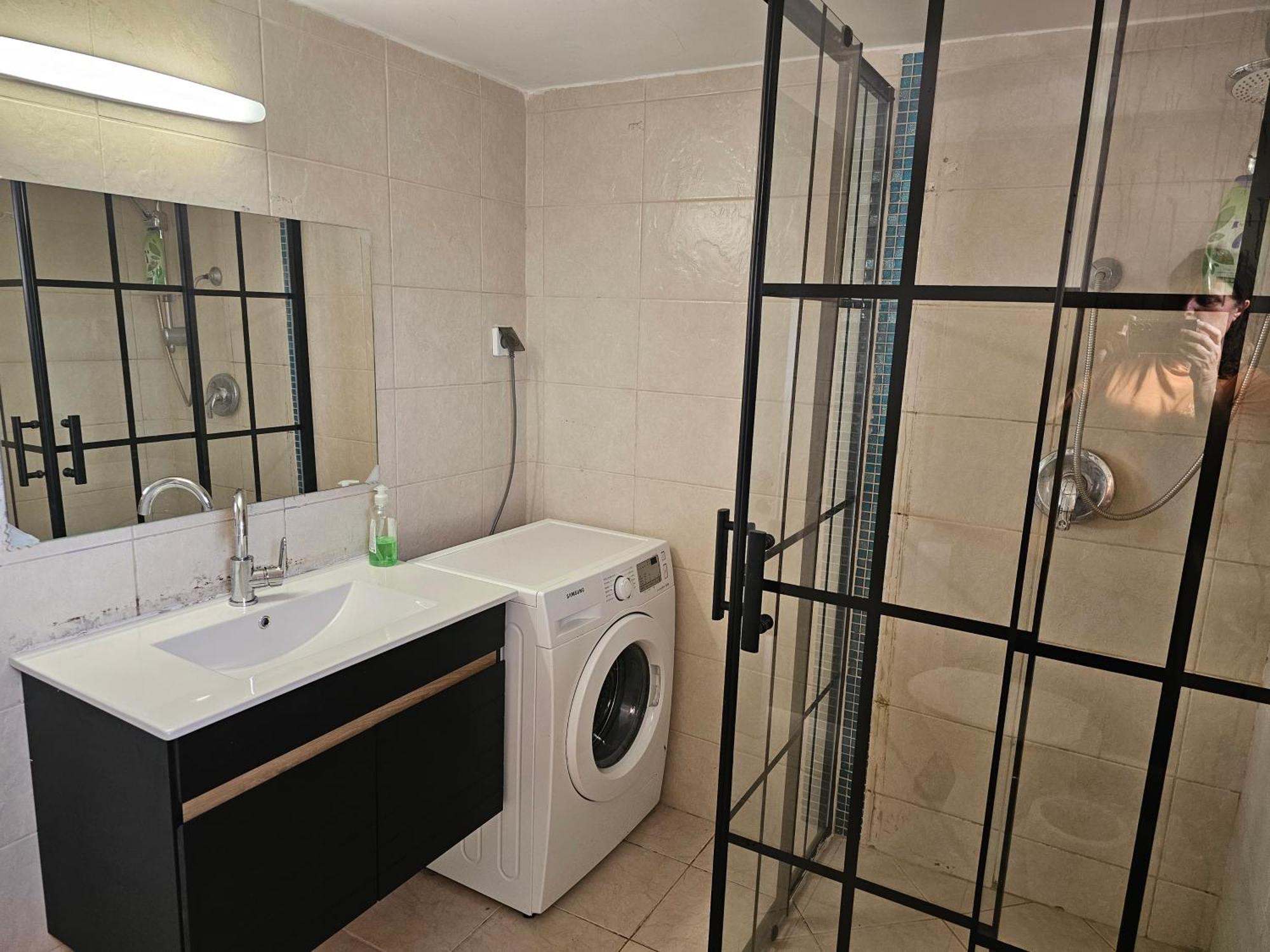 Apartment Laila 4 *