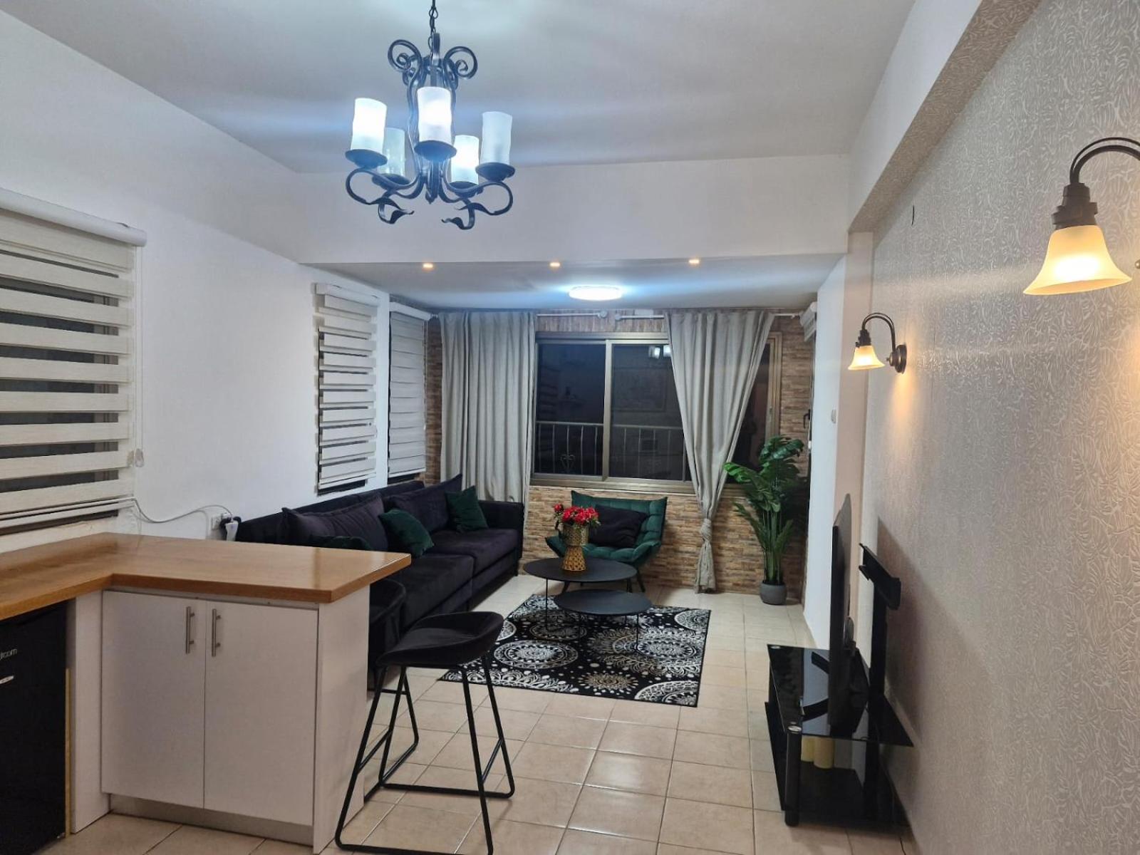 Apartment Laila 4 *